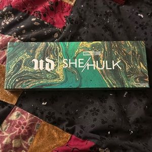 NIB UD SheHulk Eyeshadow Palette